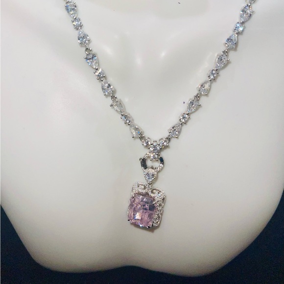Rare pink crystal beautiful custom designed detachable charm cocktail necklace - Picture 4 of 14
